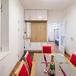 CozyNite Premium Apartment Schönbrunn 1